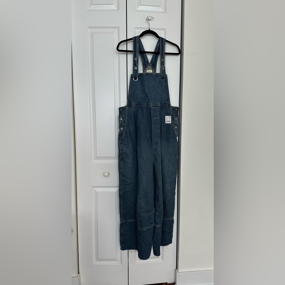 FREE PEOPLE WE THE FREE RAMBLER OVERALLS SIZE X-LARGE AFTER MIDNIGHT NWT - Picture 6 of 14